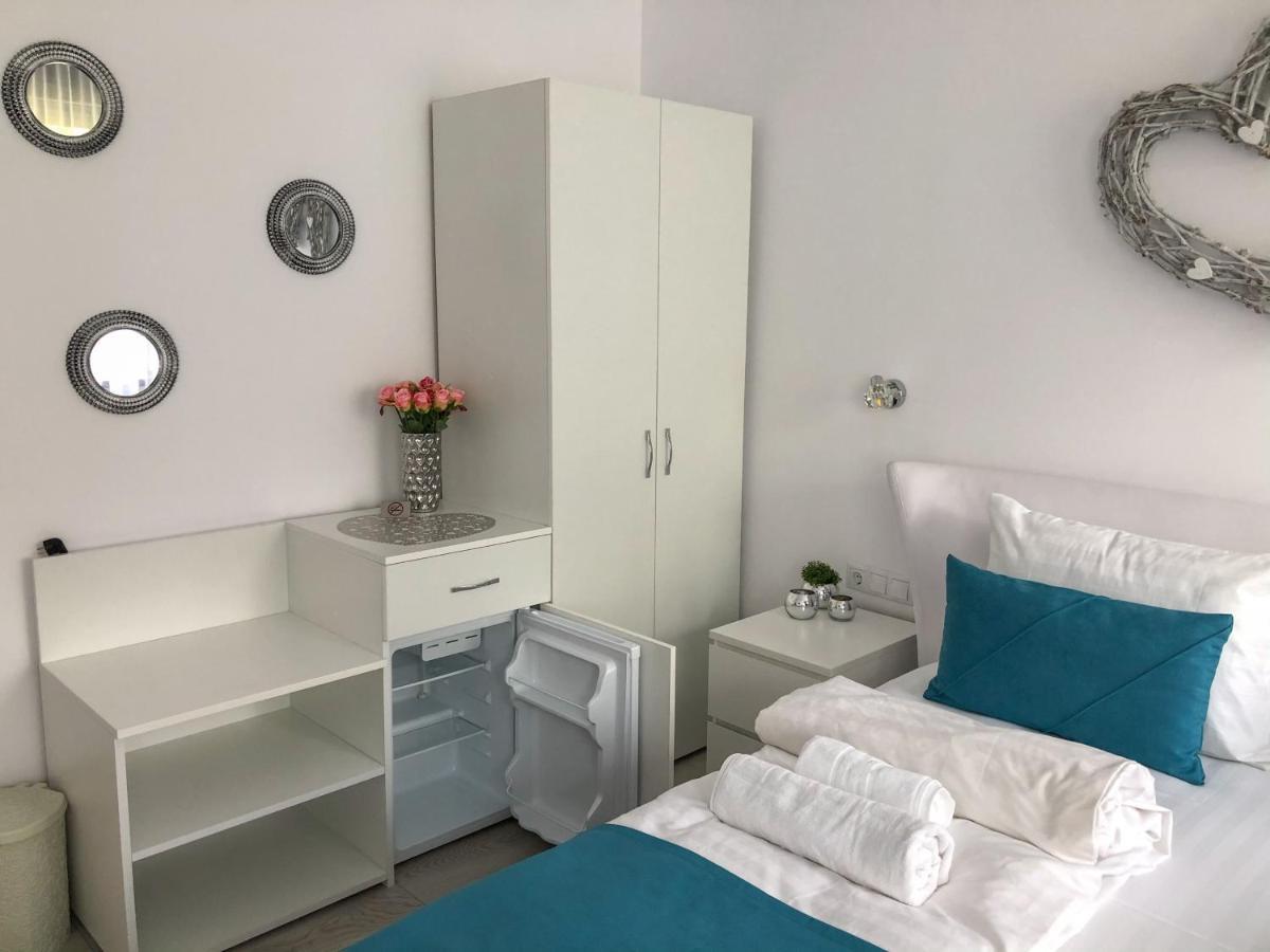 Gizell Apartment 1 锡比乌 外观 照片